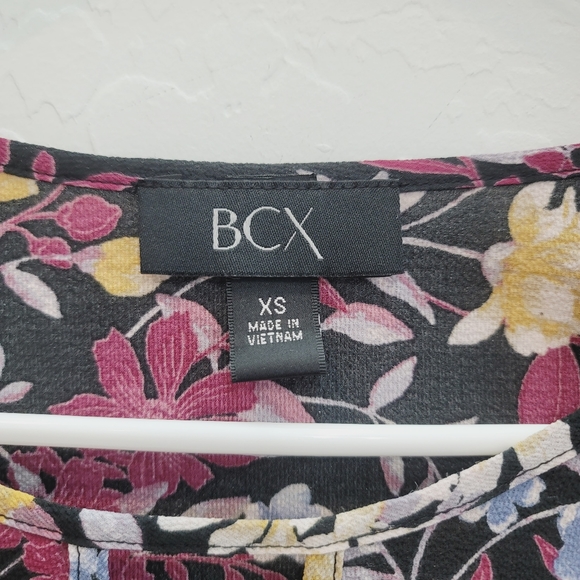 BCX Black & Floral Print Tie Front Blouse Top Women's Size XS - Picture 4 of 8